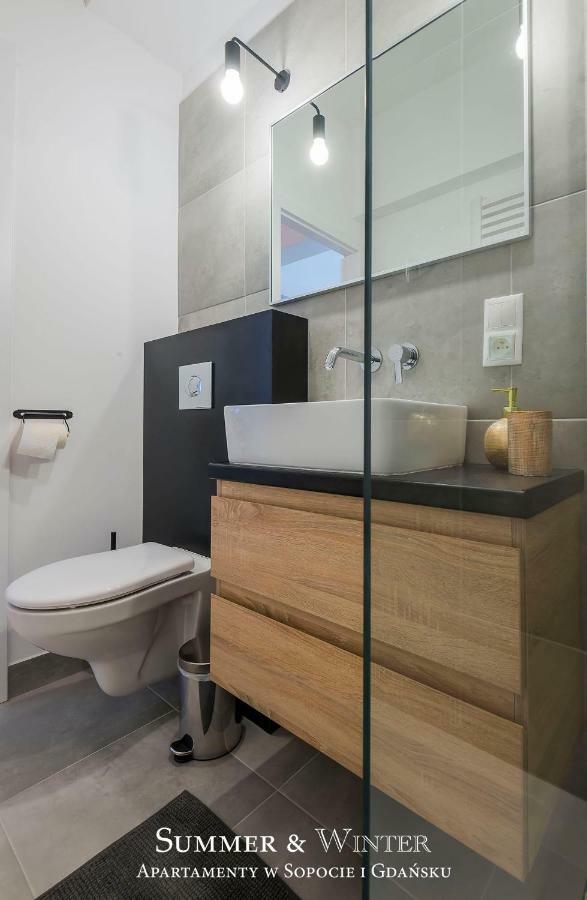 Family Luxury Green Apartment 1-6, 2 Sypialnie I Studio, 52 M2 Гданьск Экстерьер фото