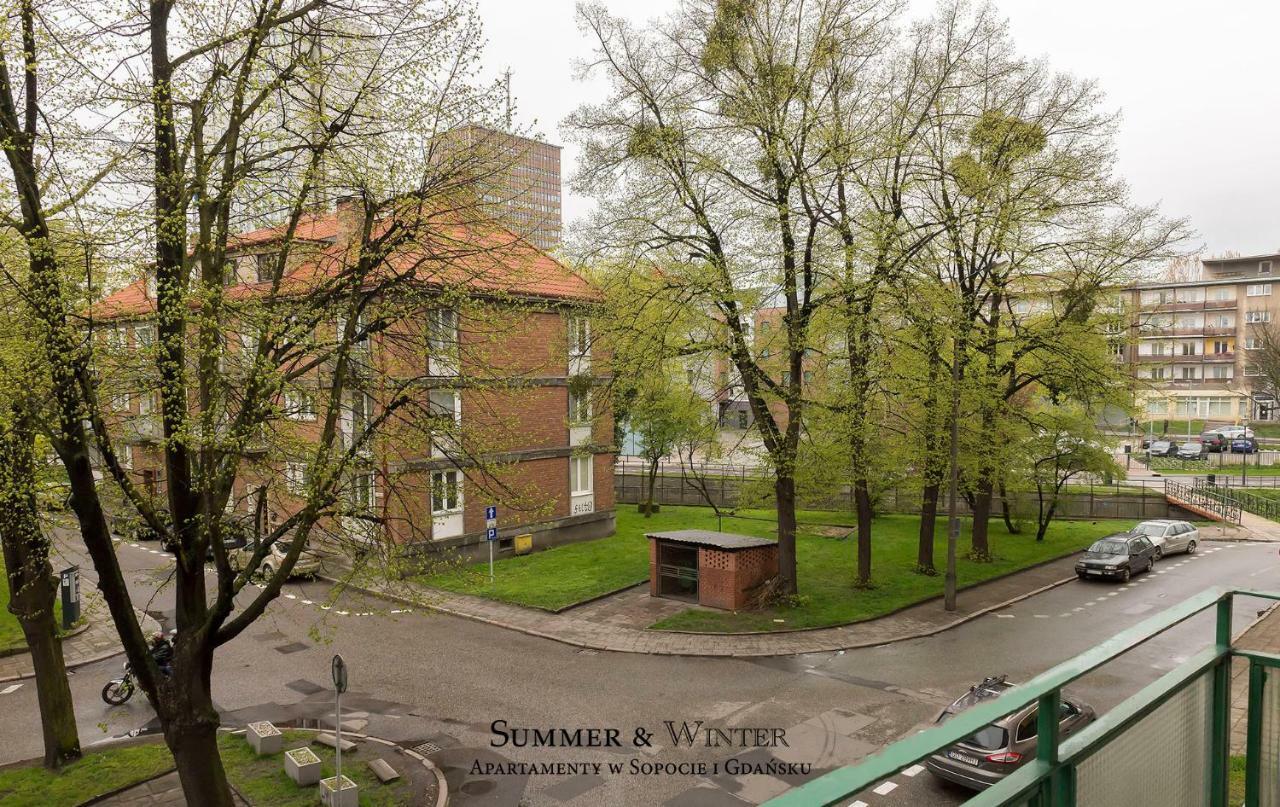 Family Luxury Green Apartment 1-6, 2 Sypialnie I Studio, 52 M2 Гданьск Экстерьер фото